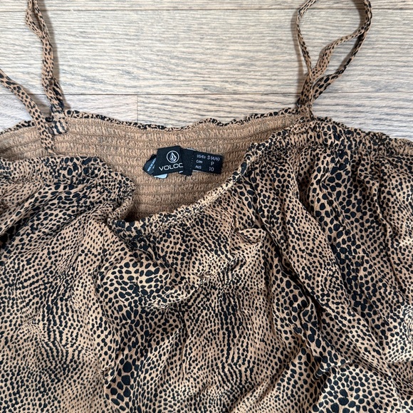 Volcom crop top - Picture 2 of 4